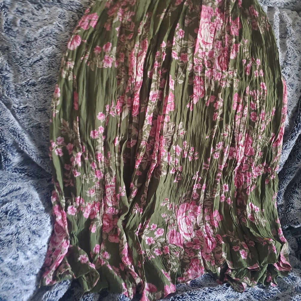 Pleated skirt